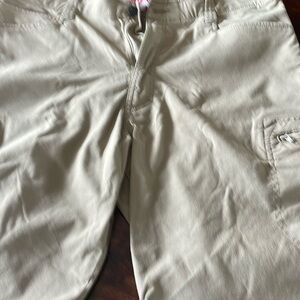 NWOT men’s wrangler cargo shorts